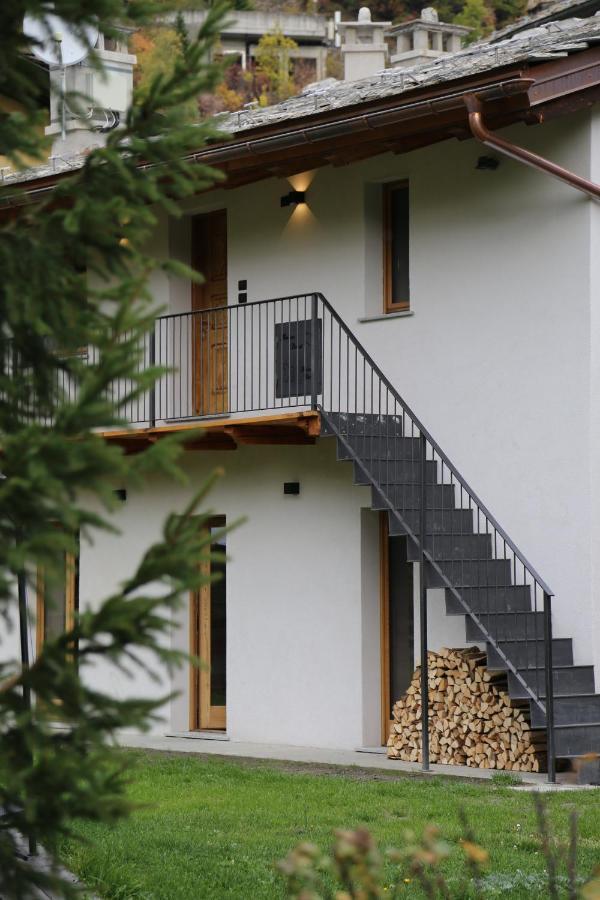 Appartamenti Vista Monte Bianco Courmayeur-Entreves Экстерьер фото