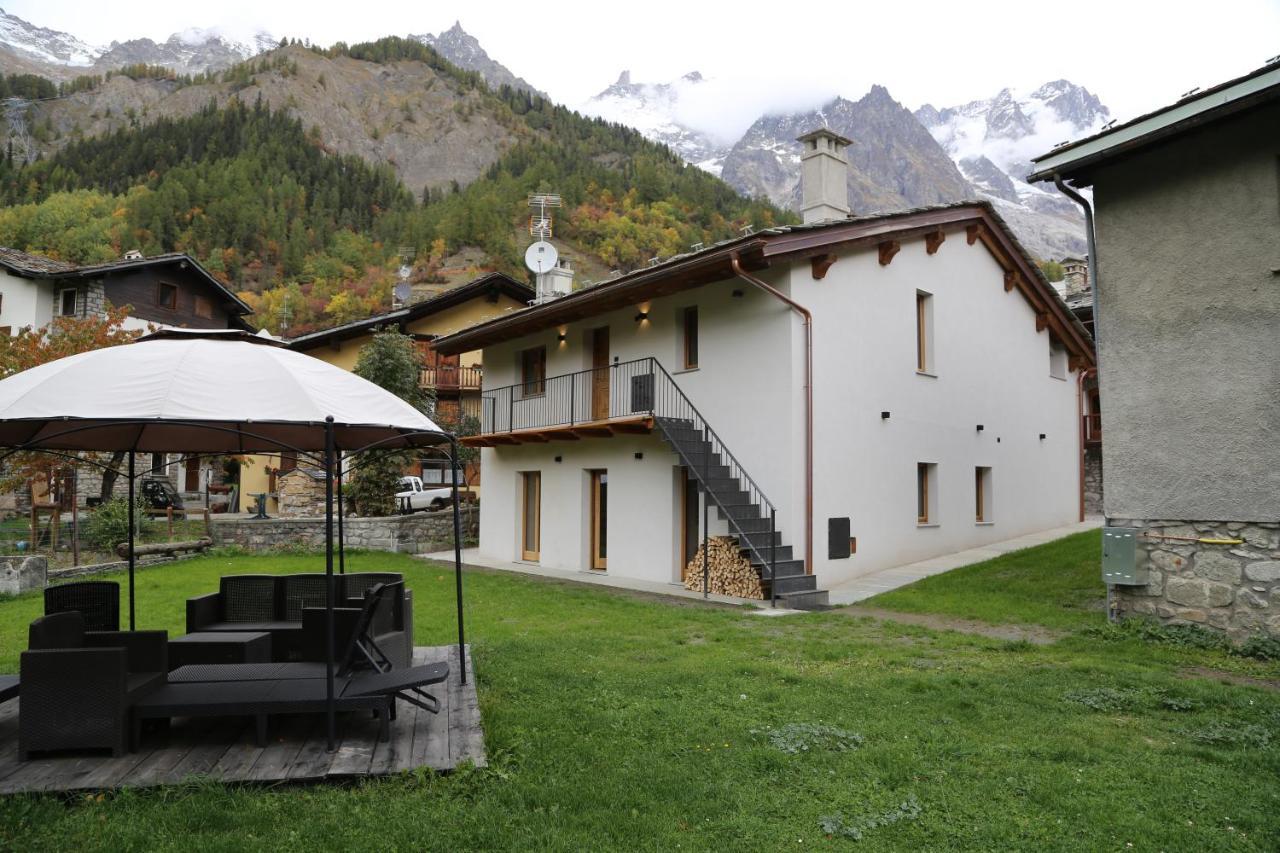 Appartamenti Vista Monte Bianco Courmayeur-Entreves Экстерьер фото